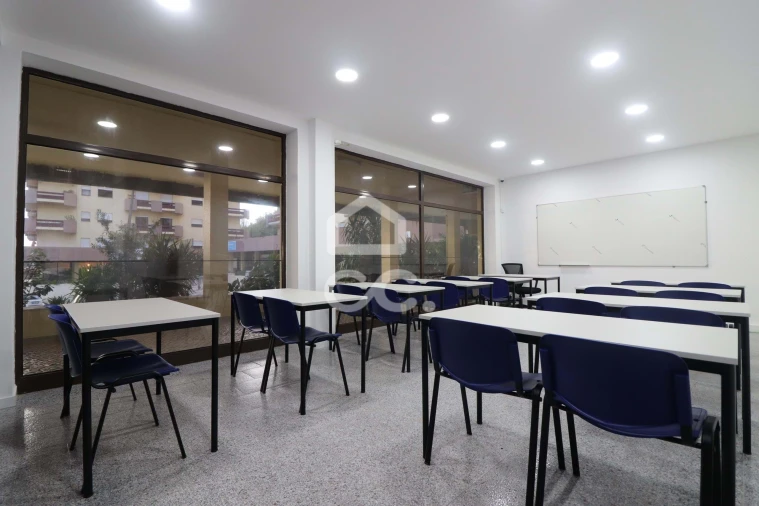 Negócio para Venda em Eiras e São Paulo de Frades