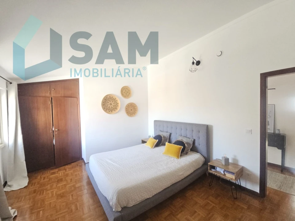 Moradia T4 para Venda em Silveira Foto 21