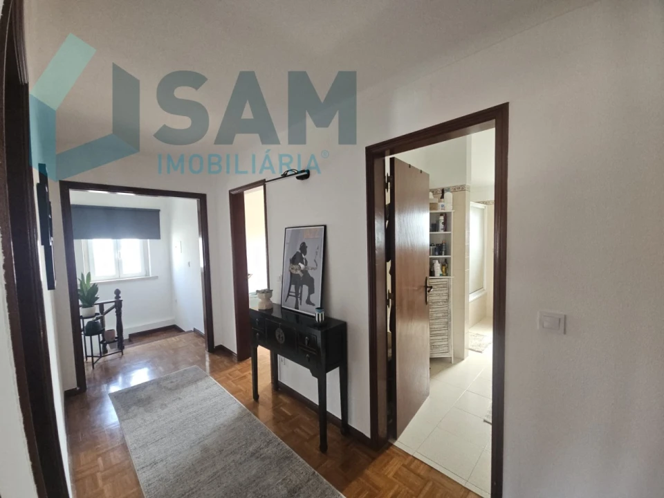 Moradia T4 para Venda em Silveira Foto 20