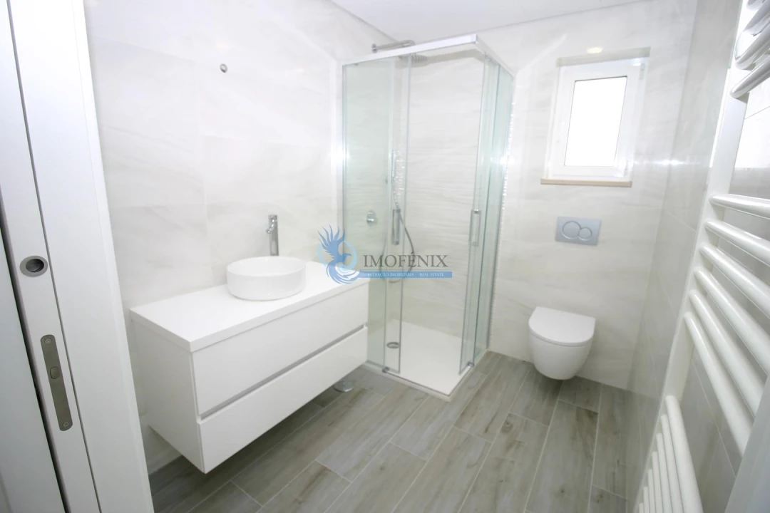 Moradia T3 para Venda em Albufeira e Olhos de Água Foto 10