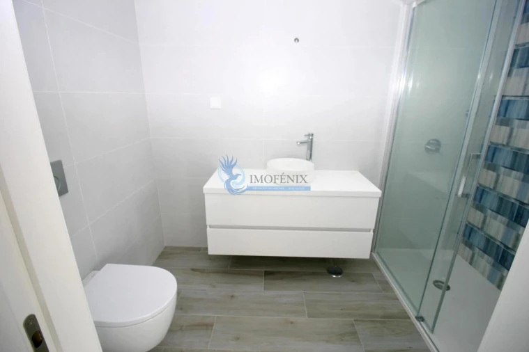 Moradia T3 para Venda em Albufeira e Olhos de Água Foto 21