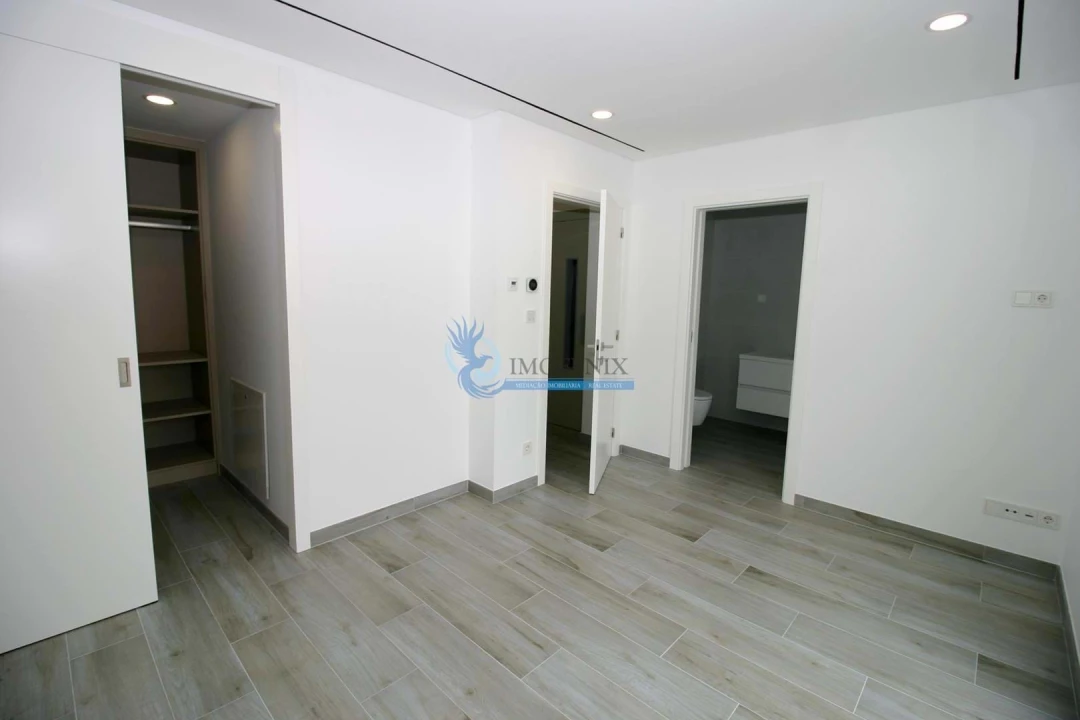 Moradia T3 para Venda em Albufeira e Olhos de Água Foto 18