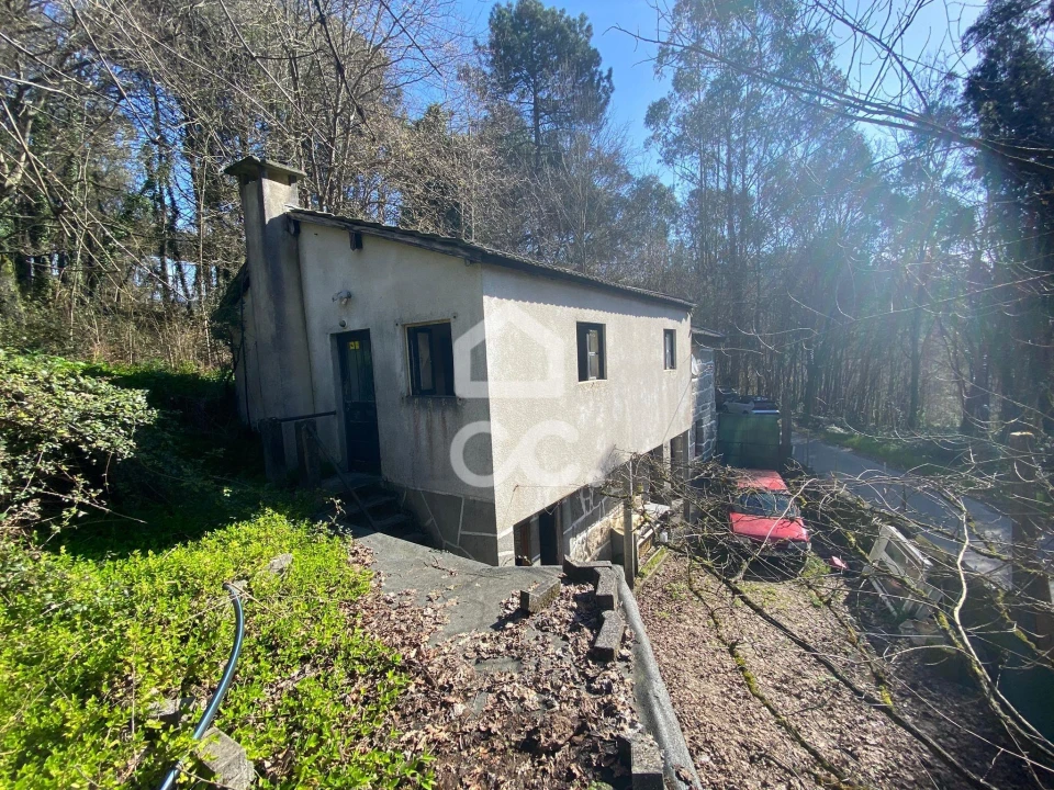 Moradia T3 para Venda em Abação e Gémeos Foto 8