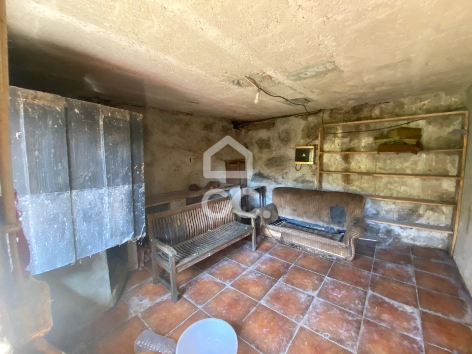 Moradia T3 para Venda em Abação e Gémeos Foto 18