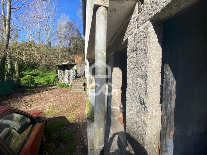 Moradia T3 para Venda em Abação e Gémeos Foto 6