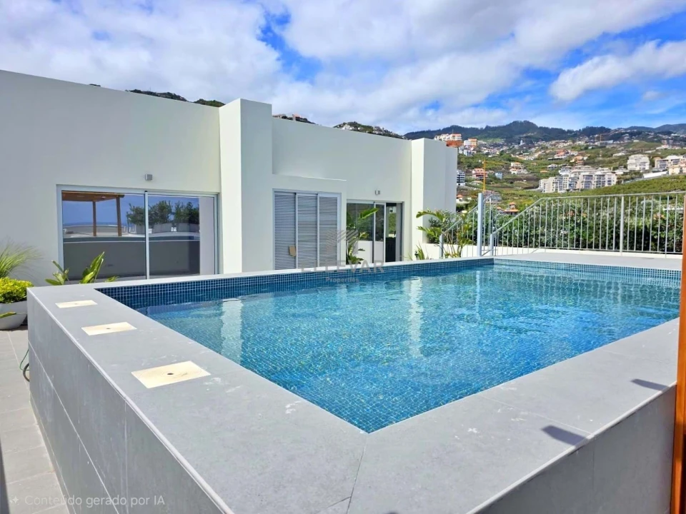 Apartamento T3 para Venda em Camara de Lobos Foto 2