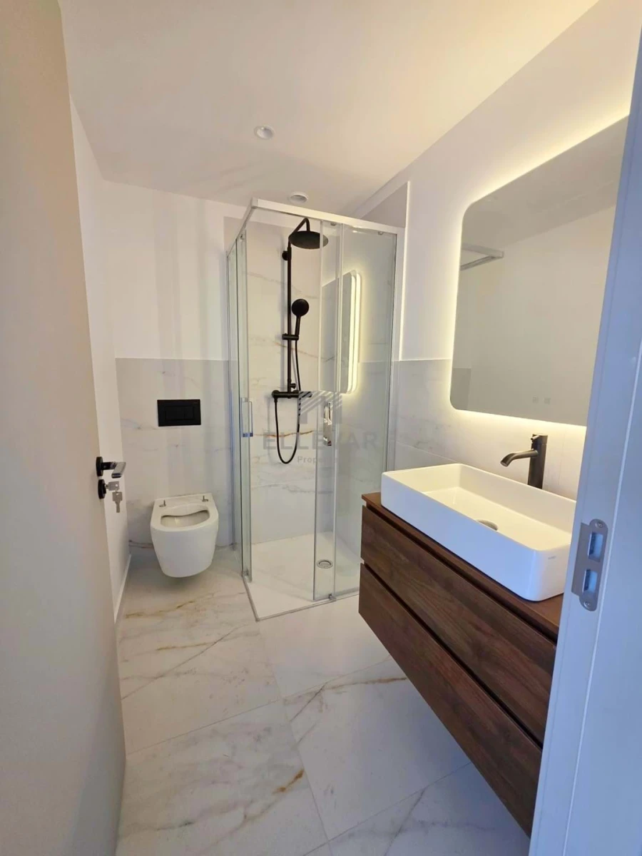 Apartamento T3 para Venda em Camara de Lobos Foto 26