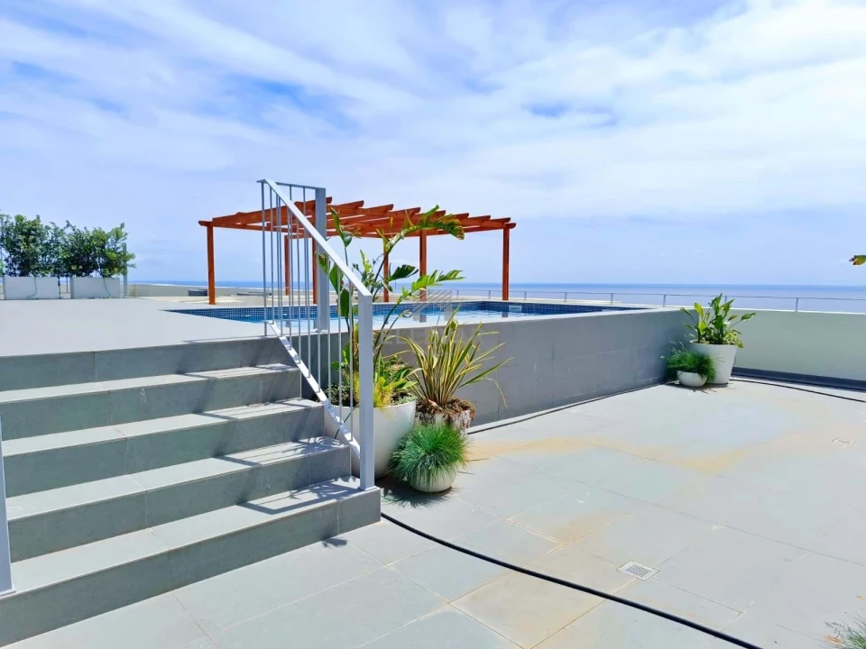 Apartamento T3 para Venda em Camara de Lobos Foto 6