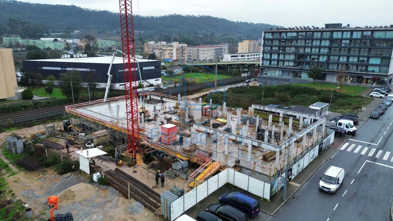Apartamento T3 para Venda em Valongo Foto 18