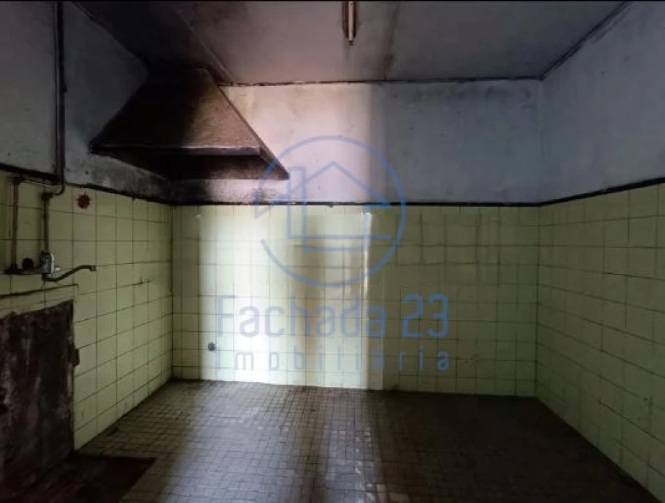 Moradia T4 para Venda em Ancede e Ribadouro Foto 2