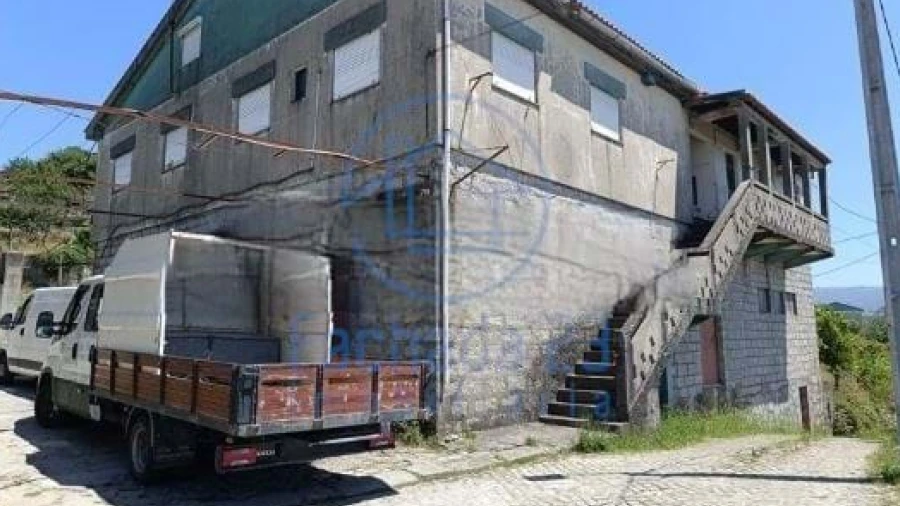 Moradia T4 para Venda em Ancede e Ribadouro