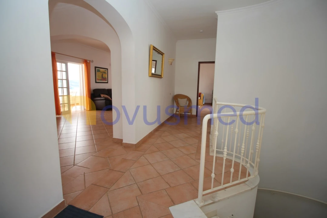 Moradia T3 para Venda em Albufeira e Olhos de Água Foto 18