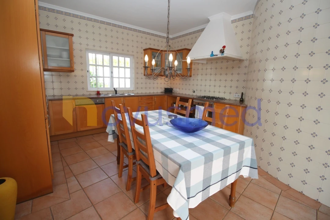 Moradia T3 para Venda em Albufeira e Olhos de Água Foto 24