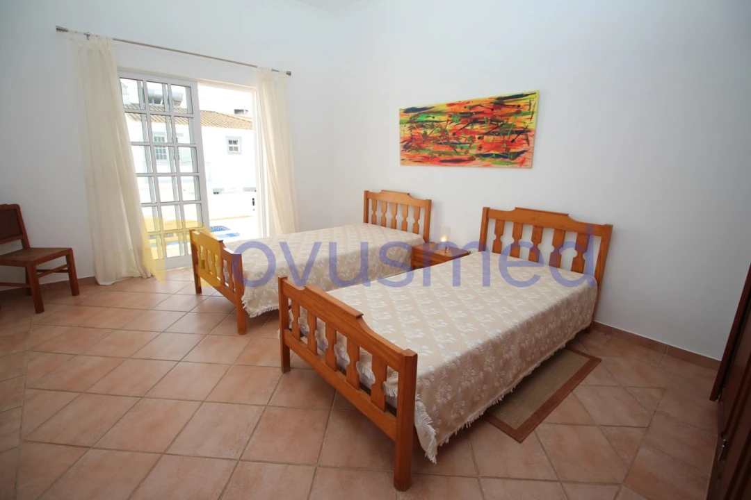 Moradia T3 para Venda em Albufeira e Olhos de Água Foto 31