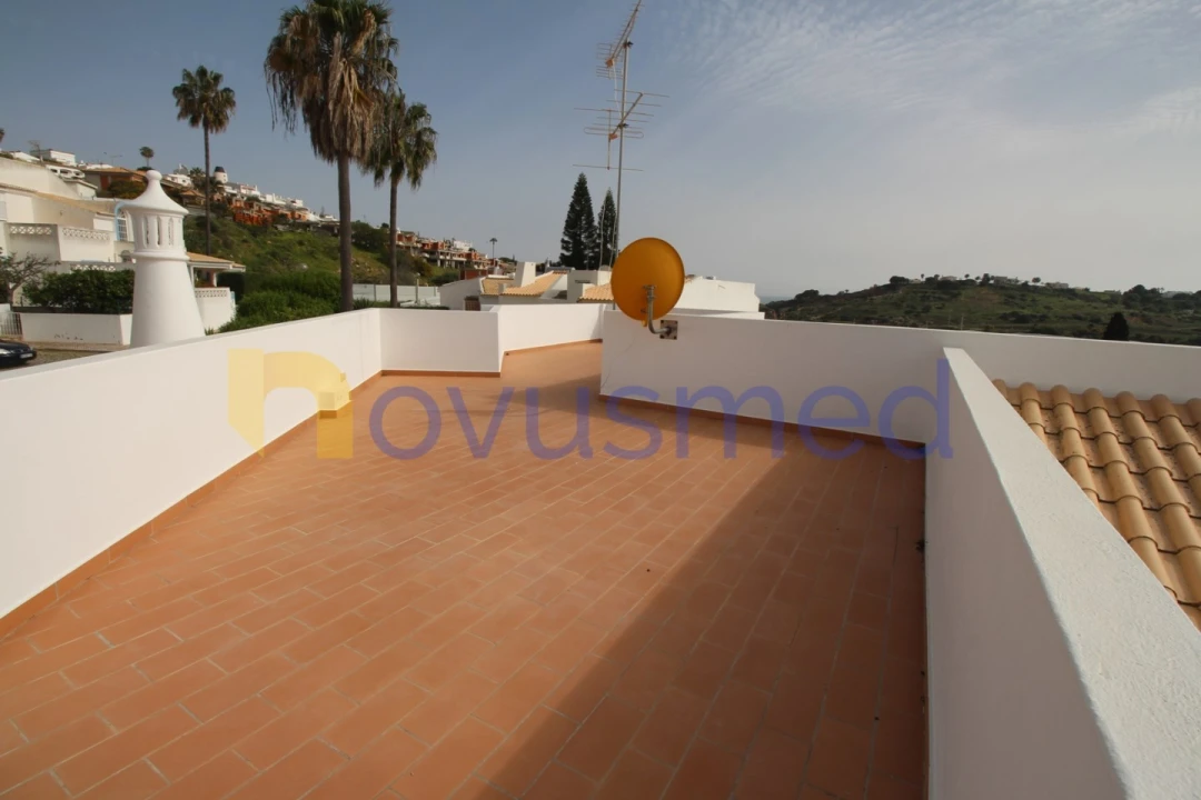 Moradia T3 para Venda em Albufeira e Olhos de Água Foto 40