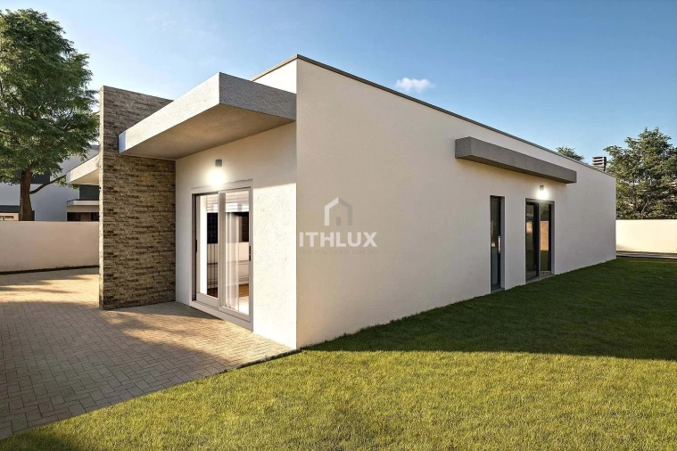 Moradia T4 para Venda em Fernao Ferro Foto 4