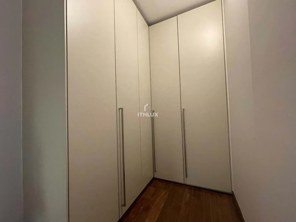 Apartamento T4 para Venda em Carnaxide e Queijas Foto 45