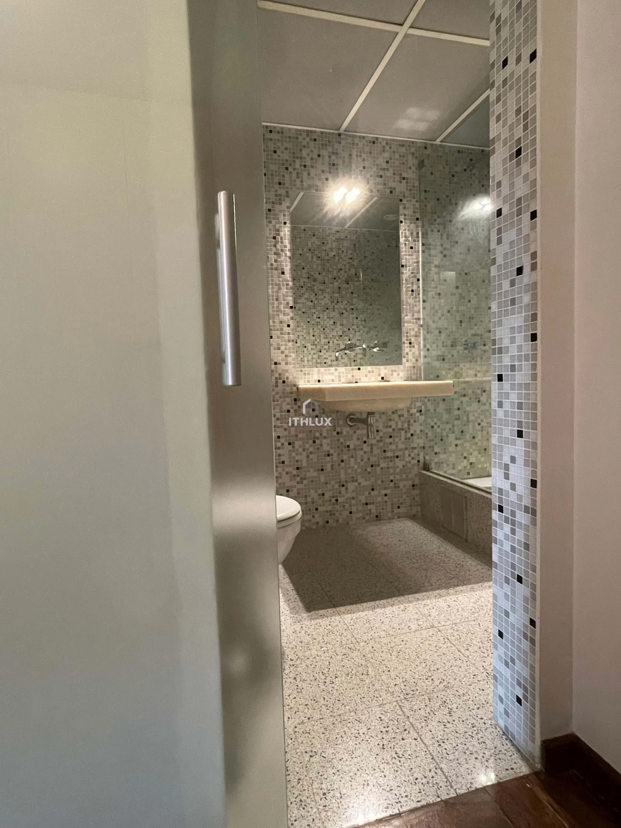 Apartamento T4 para Venda em Carnaxide e Queijas Foto 46