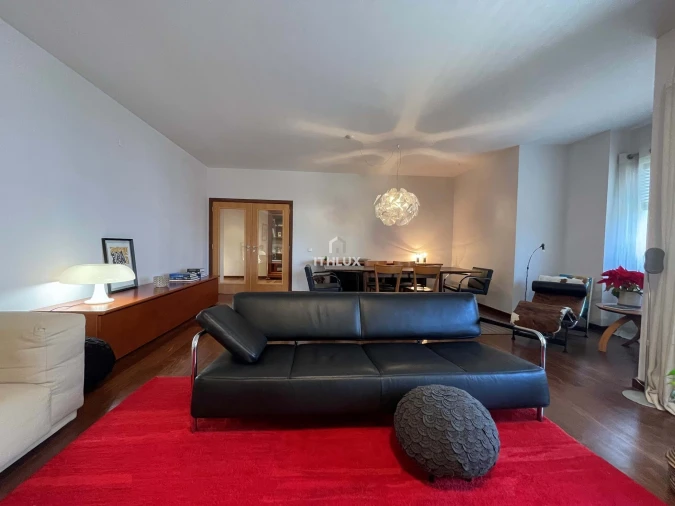 Apartamento T4 para Venda em Carnaxide e Queijas Foto 5