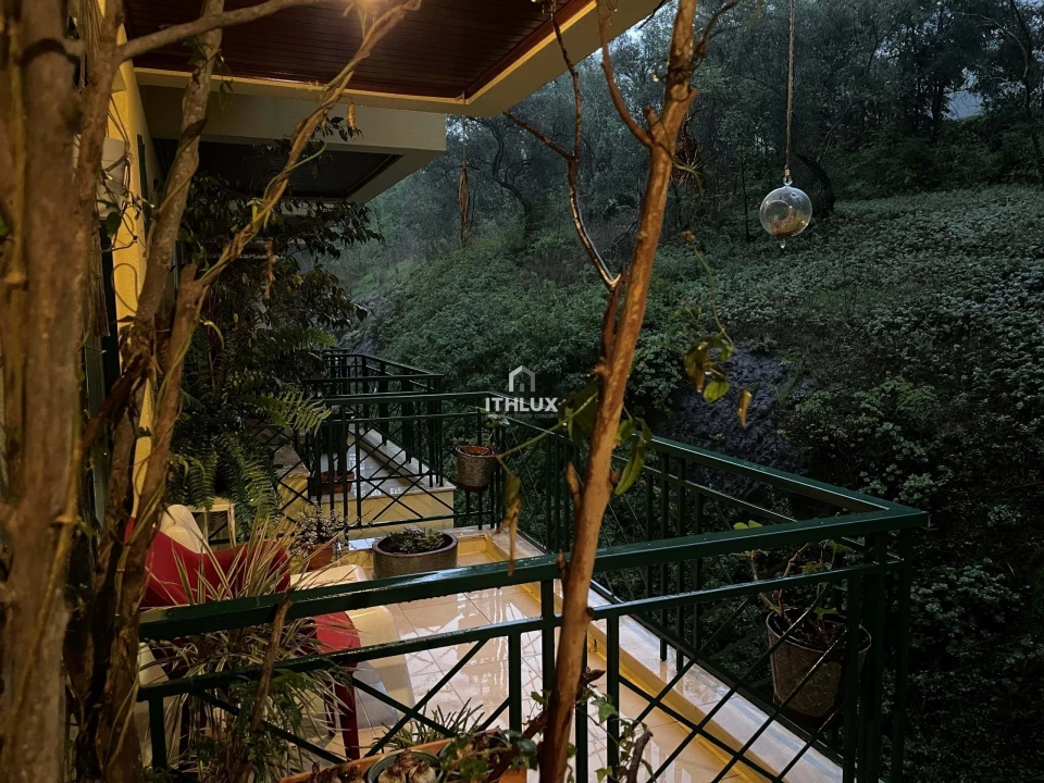 Apartamento T4 para Venda em Carnaxide e Queijas Foto 30