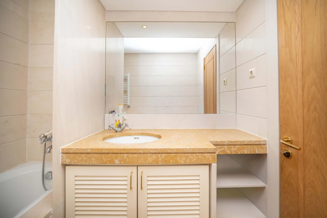 Apartamento T2 para Venda em Agualva e Mira-Sintra Foto 22