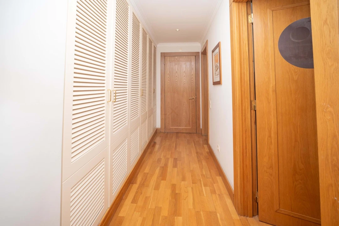 Apartamento T2 para Venda em Agualva e Mira-Sintra Foto 16