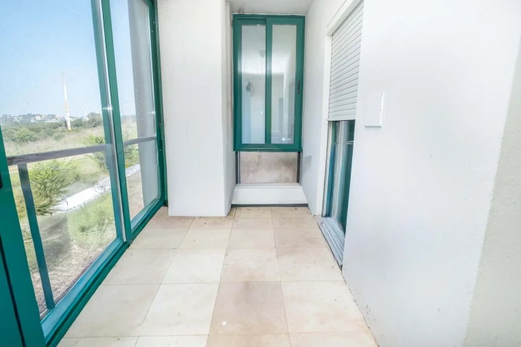 Apartamento T2 para Venda em Agualva e Mira-Sintra Foto 12
