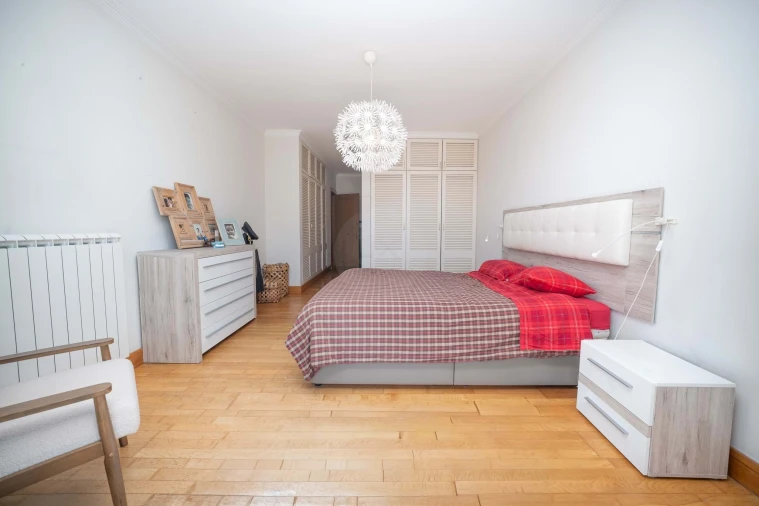 Apartamento T2 para Venda em Agualva e Mira-Sintra Foto 15