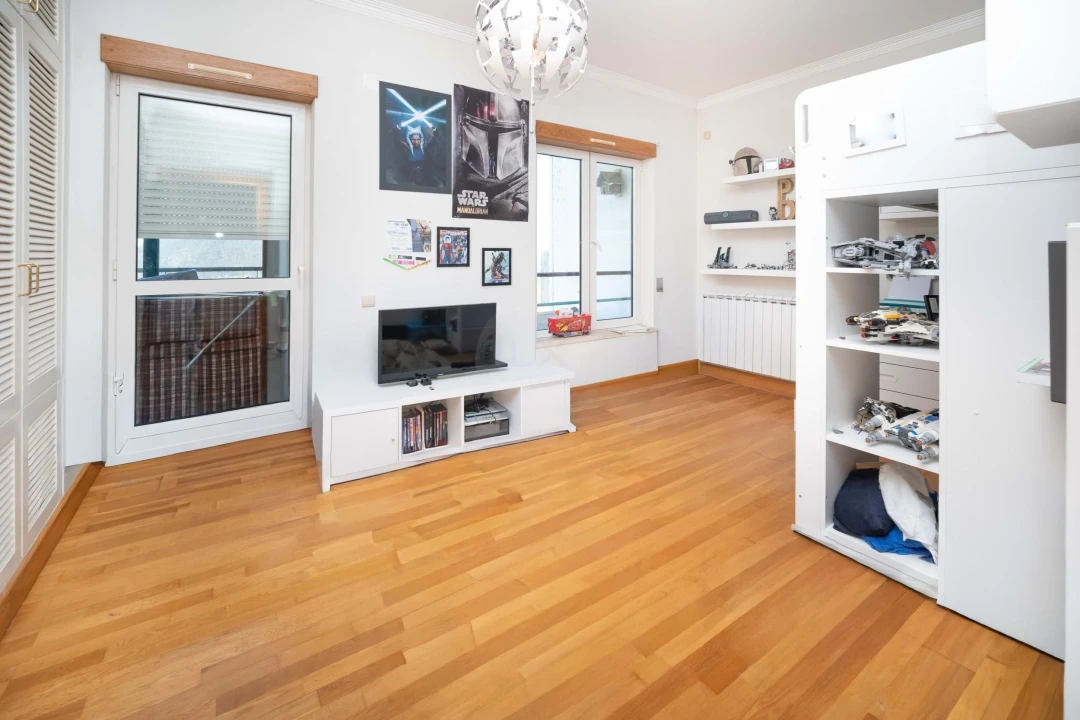 Apartamento T2 para Venda em Agualva e Mira-Sintra Foto 18