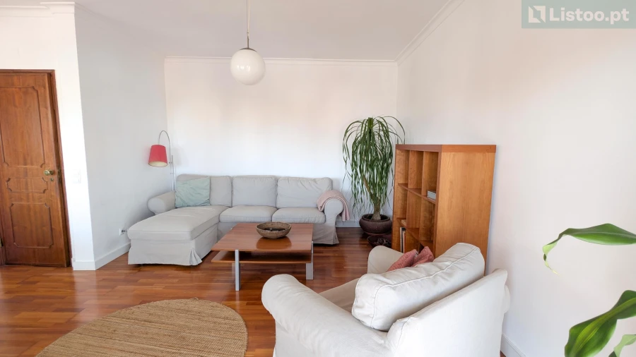Apartamento T2 para Venda em Cascais e Estoril Foto 8