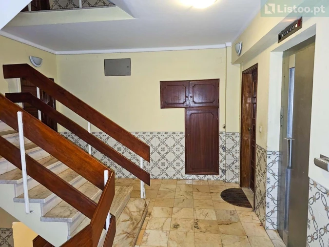 Apartamento T2 para Venda em Cascais e Estoril Foto 17