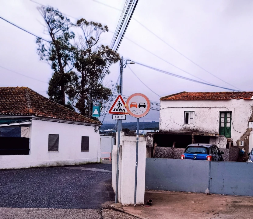 Moradia T2 para Venda em Vialonga Foto 1