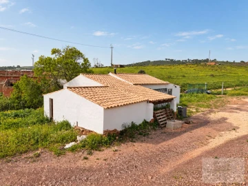 Quinta T1 para Venda em Lagos (São Sebastião e Santa Maria)