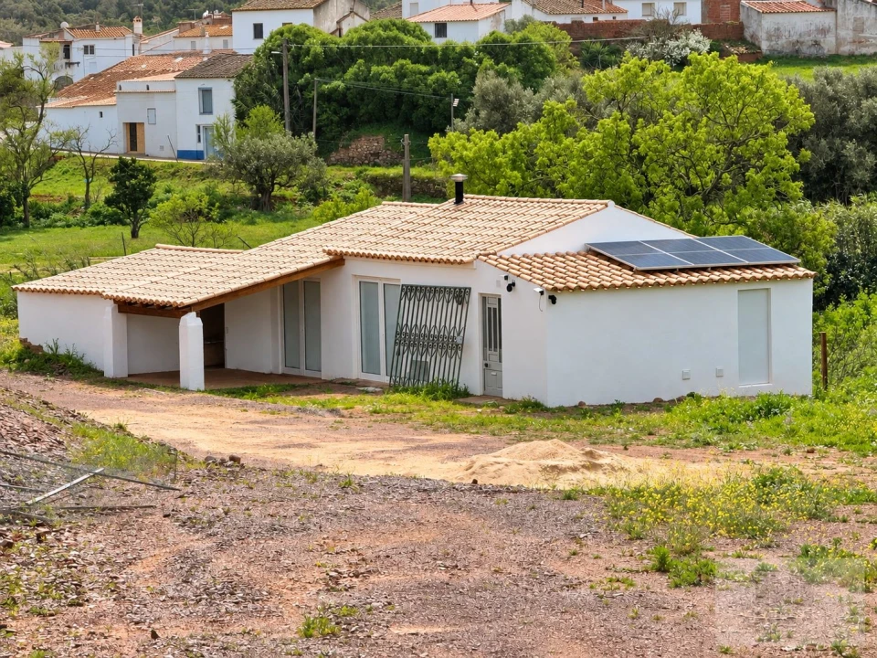Quinta T1 para Venda em Lagos (São Sebastião e Santa Maria) Foto 1
