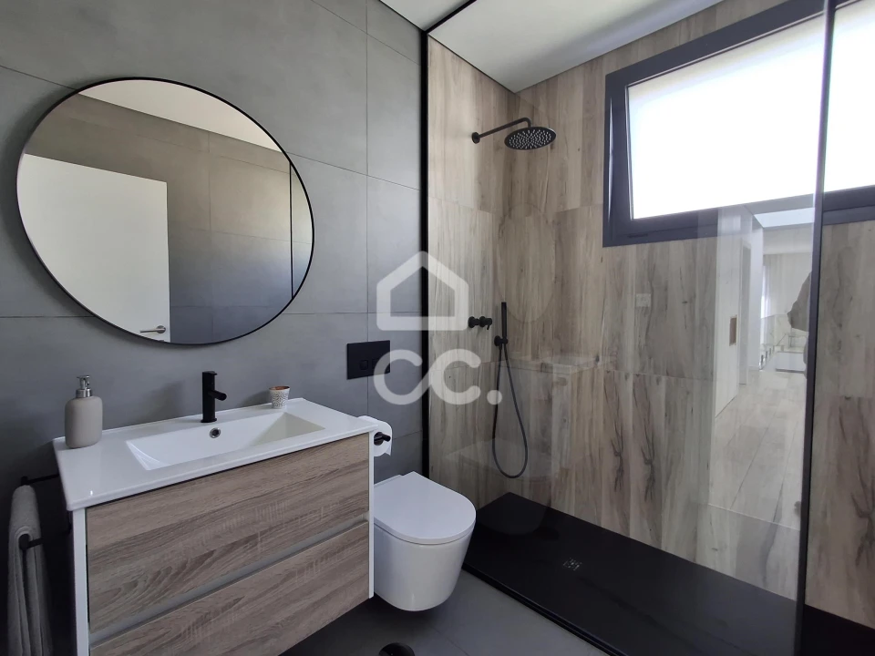 Moradia T3 para Venda em Louredo Foto 13