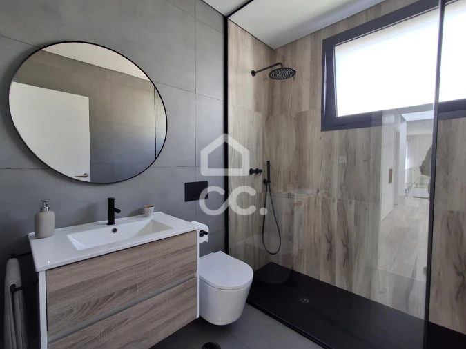 Moradia T3 para Venda em Louredo Foto 13