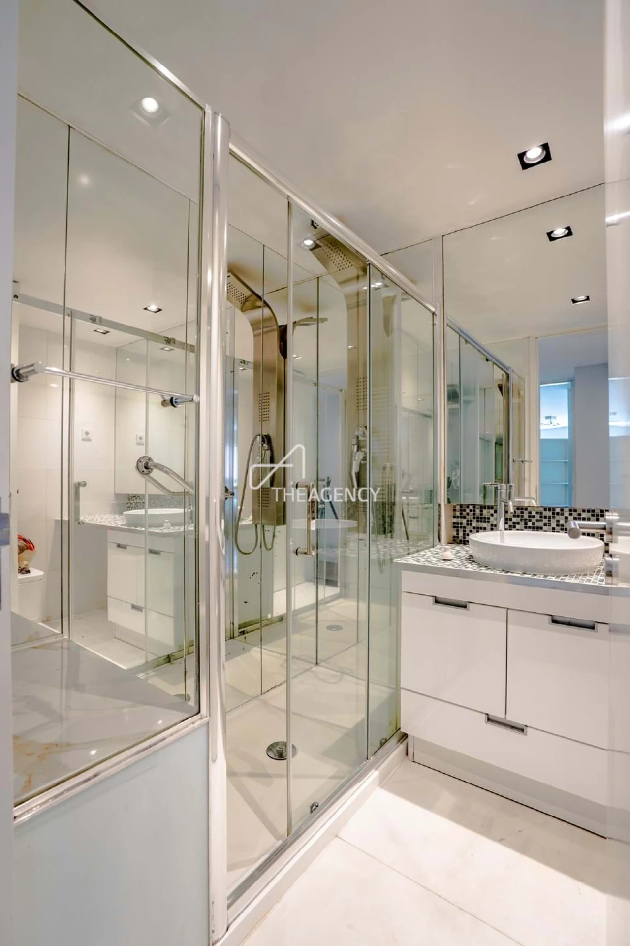 Apartamento T1 para Venda em Avenidas Novas Foto 6