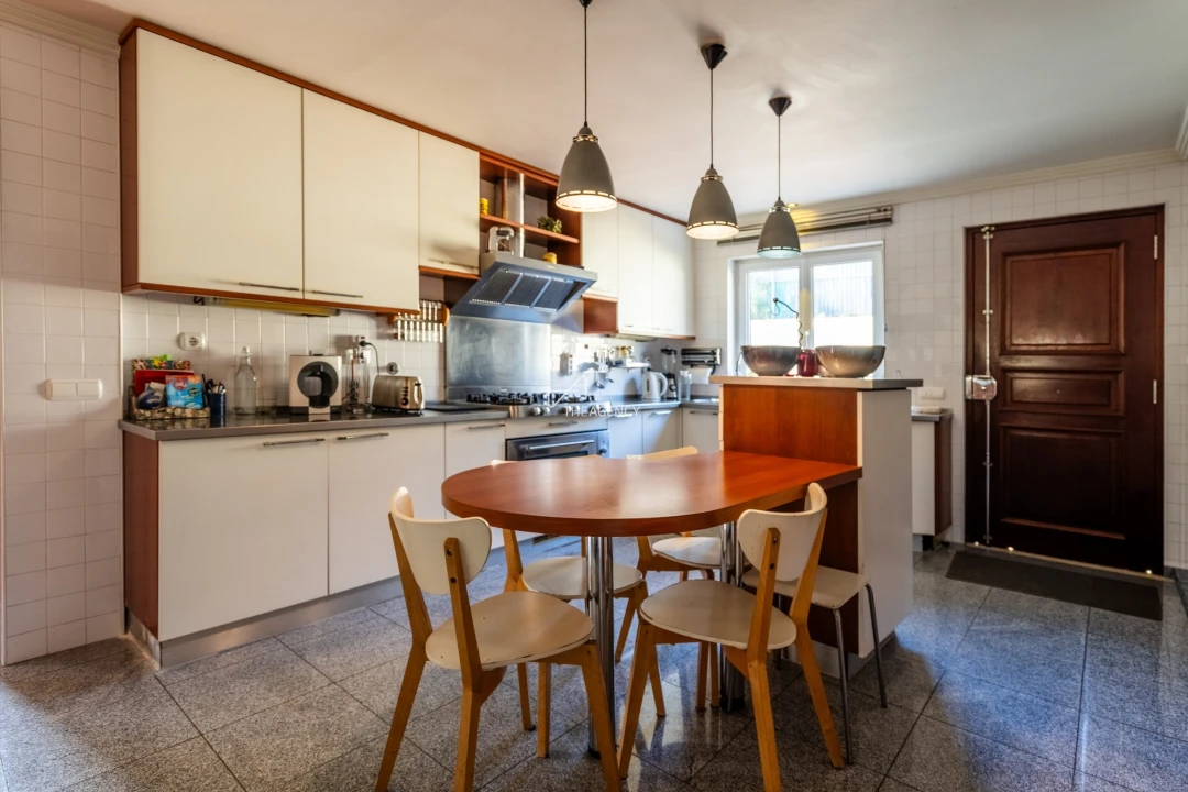 Moradia T6 para Arrendamento em Cascais e Estoril Foto 20