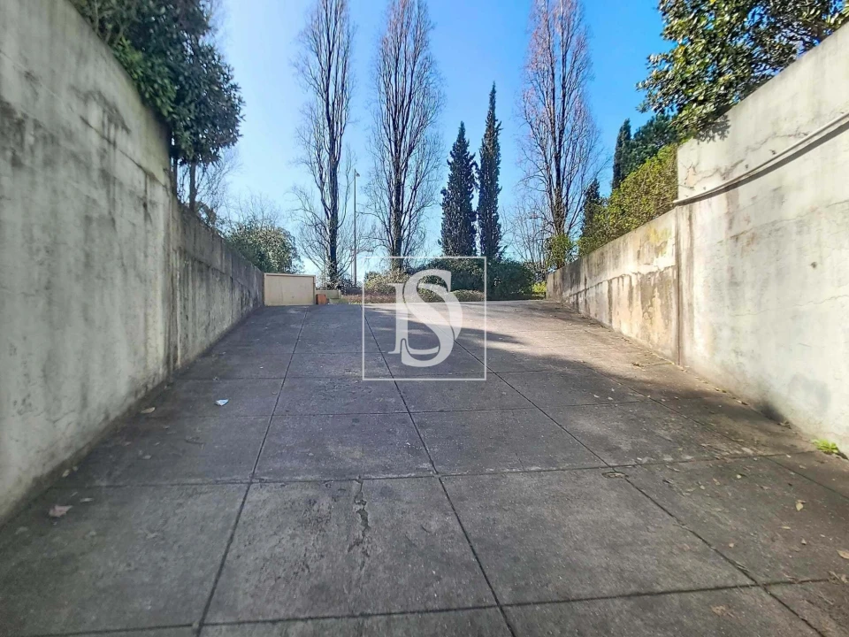 Apartamento T1 para Arrendamento em Pedrouços Foto 21