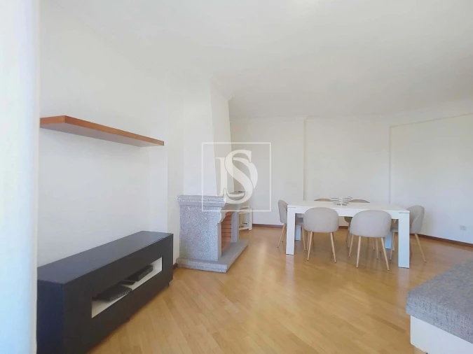 Apartamento T1 para Arrendamento em Pedrouços Foto 13