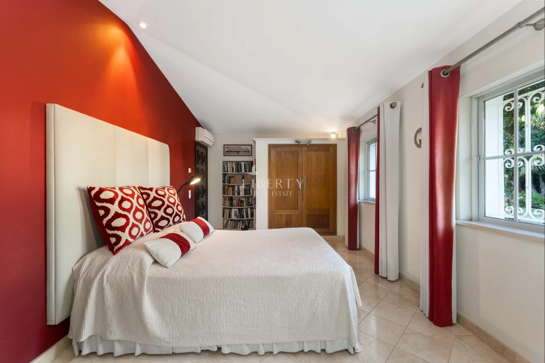 Moradia T6 para Venda em Almancil Foto 28