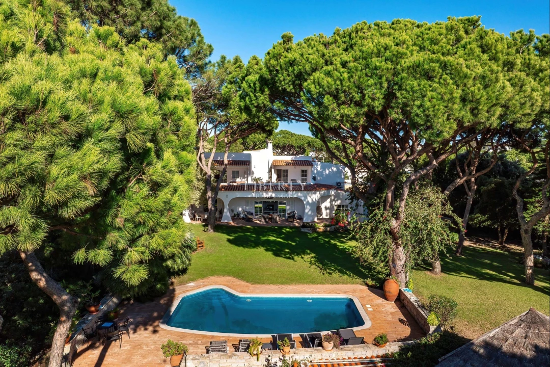 Moradia T6 para Venda em Almancil Foto 2