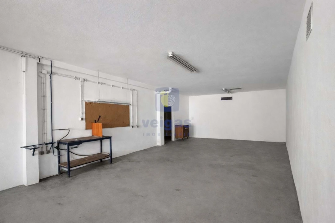 Negócio para Venda em Ramada e Caneças Foto 2