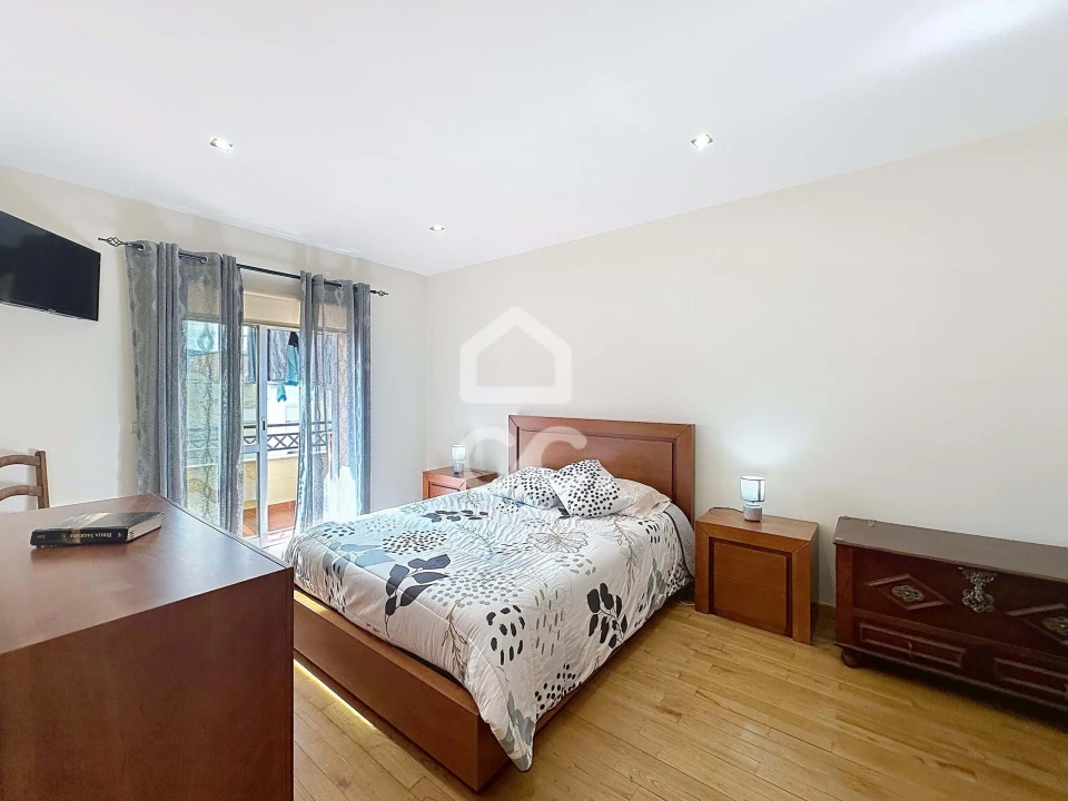 Apartamento T3 para Venda em Santa Cruz/Trindade e Sanjurge Foto 13