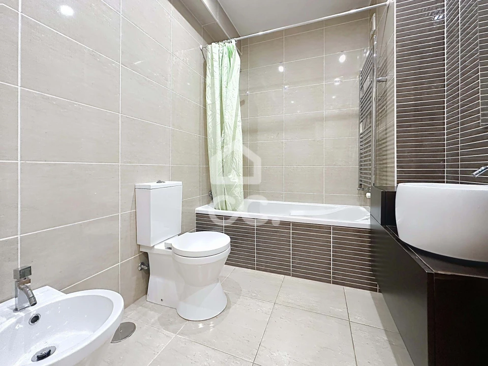 Apartamento T3 para Venda em Santa Cruz/Trindade e Sanjurge Foto 8