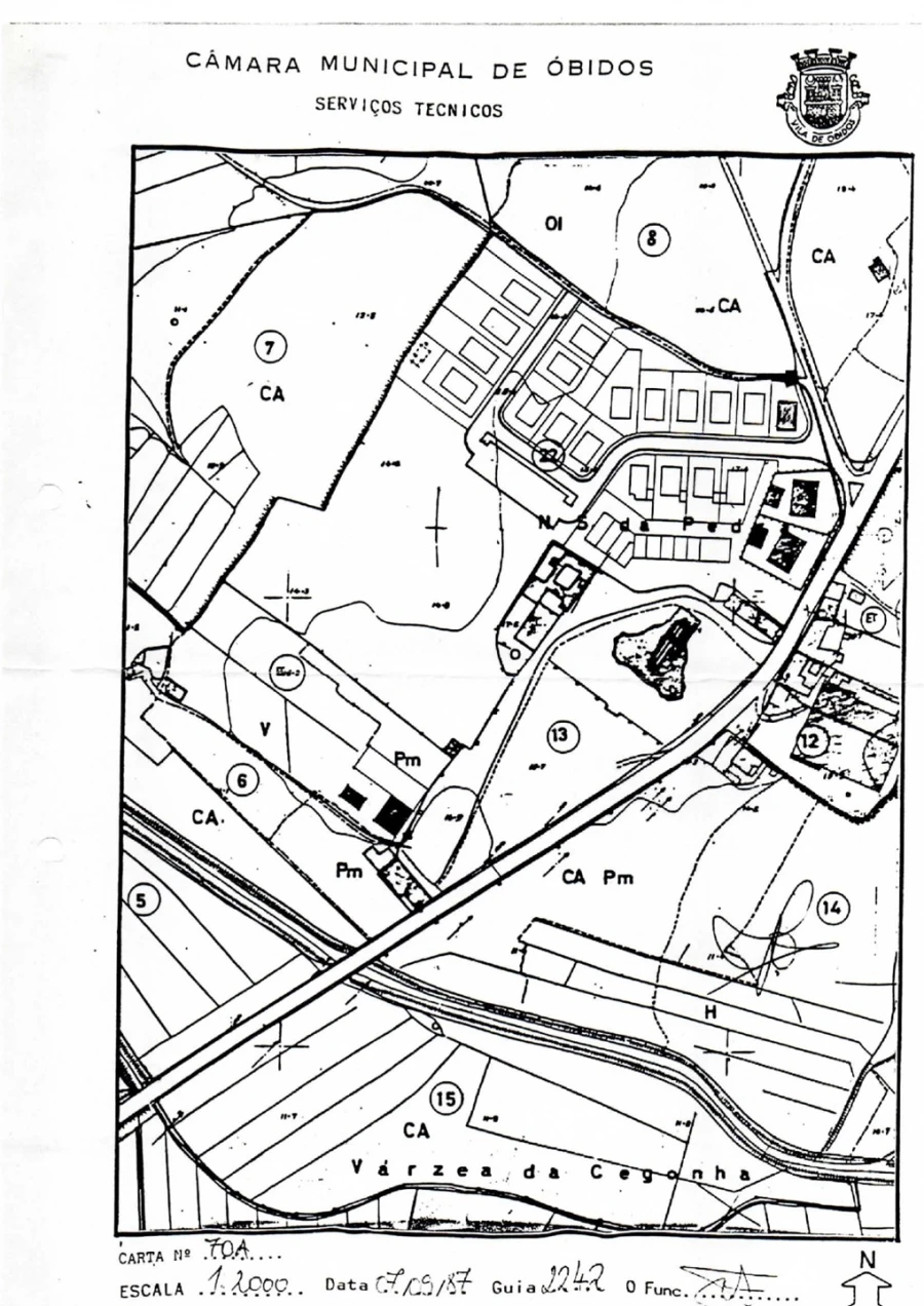 Moradia T3 para Venda em Santa Maria, São Pedro e Sobral da Lagoa Foto 46