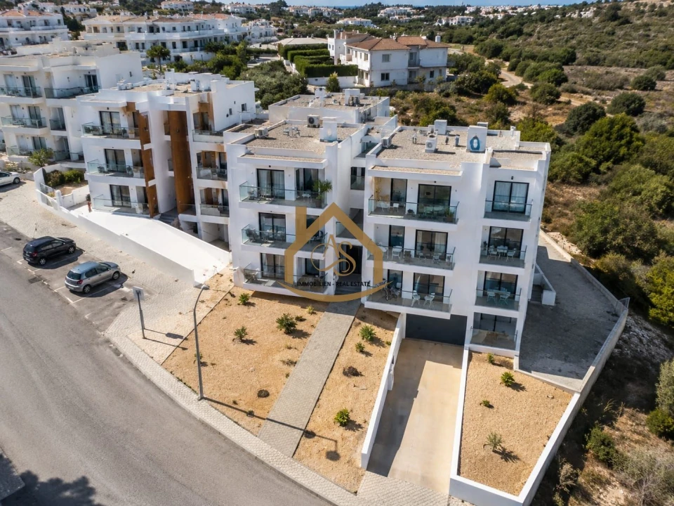 Apartamento T2 para Venda em Aljezur Foto 1