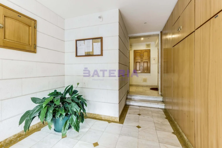 Apartamento T2 para Venda em Massamá e Monte Abraão Foto 21