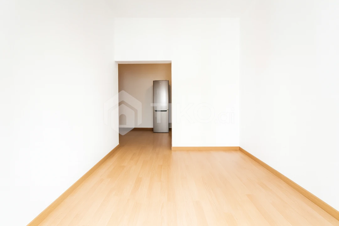 Apartamento T2 para Venda em Algés, Linda-A-Velha e Cruz Quebrada-Dafundo Foto 2