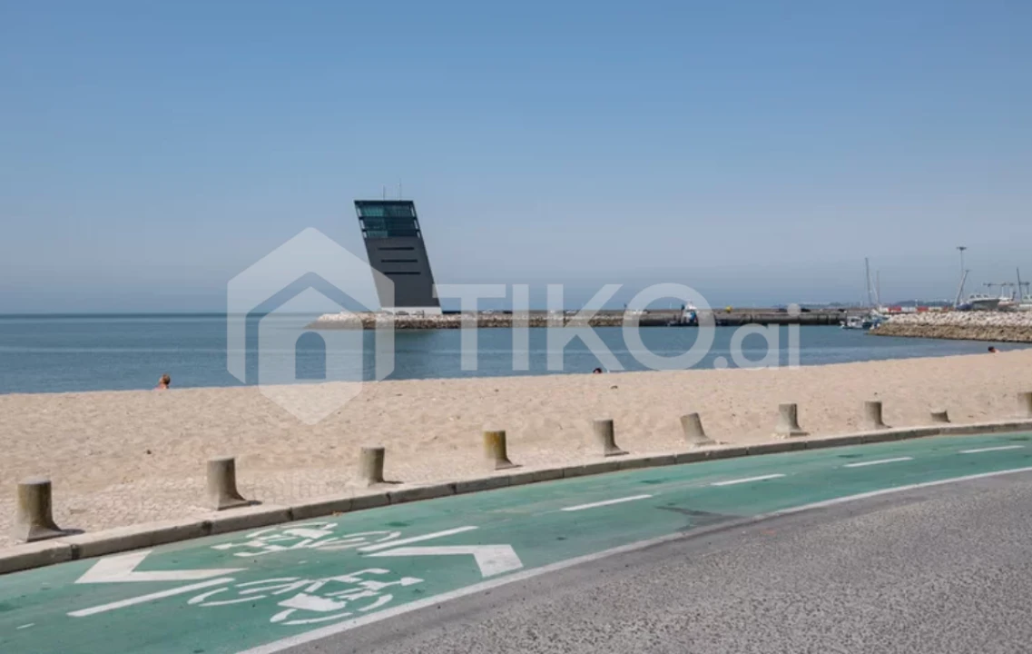 Apartamento T2 para Venda em Algés, Linda-A-Velha e Cruz Quebrada-Dafundo Foto 16